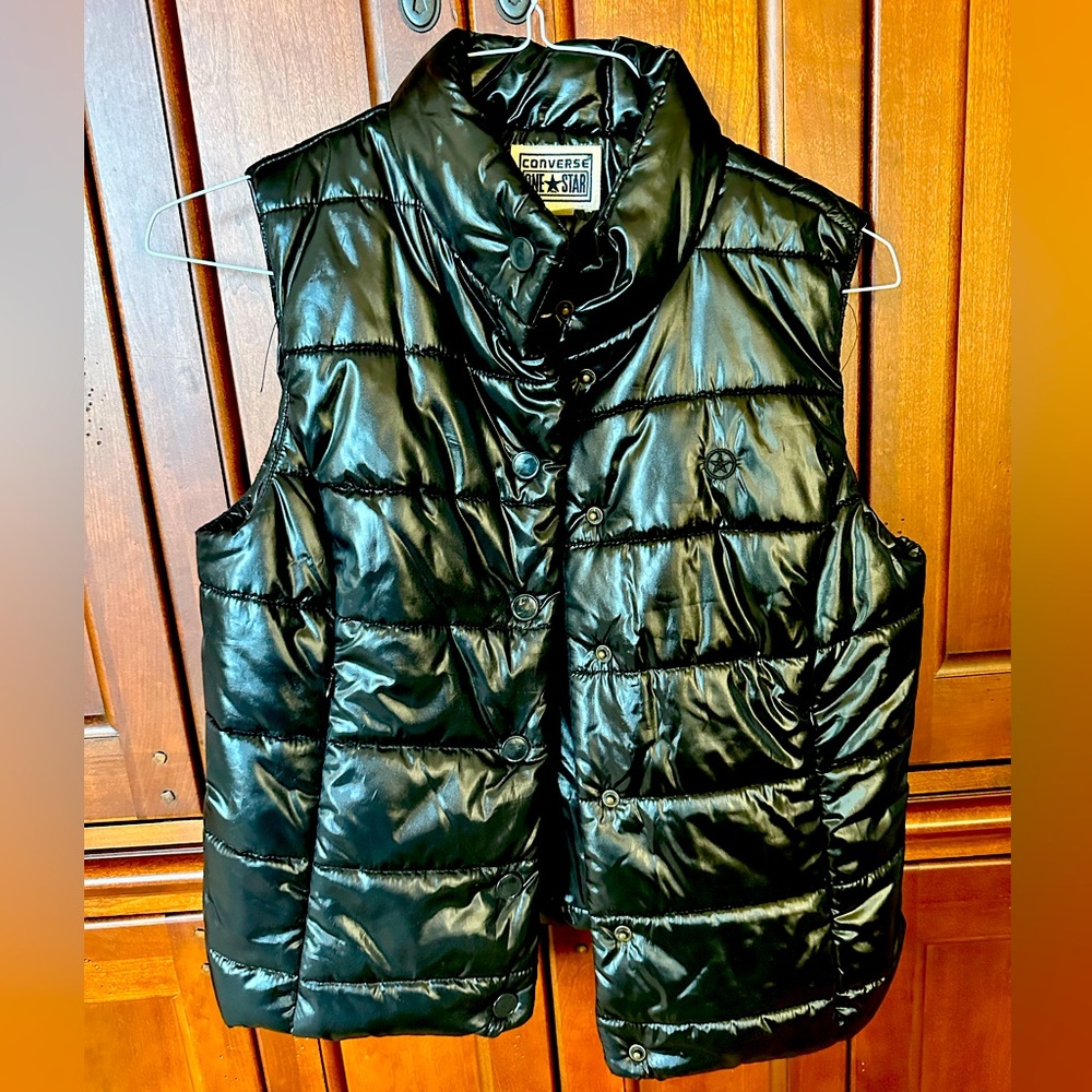CONVERSE / ONE ⭐️STAR VEST
BLACK size Medium